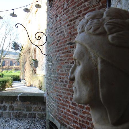 Chateau De Ruesnes エクステリア 写真