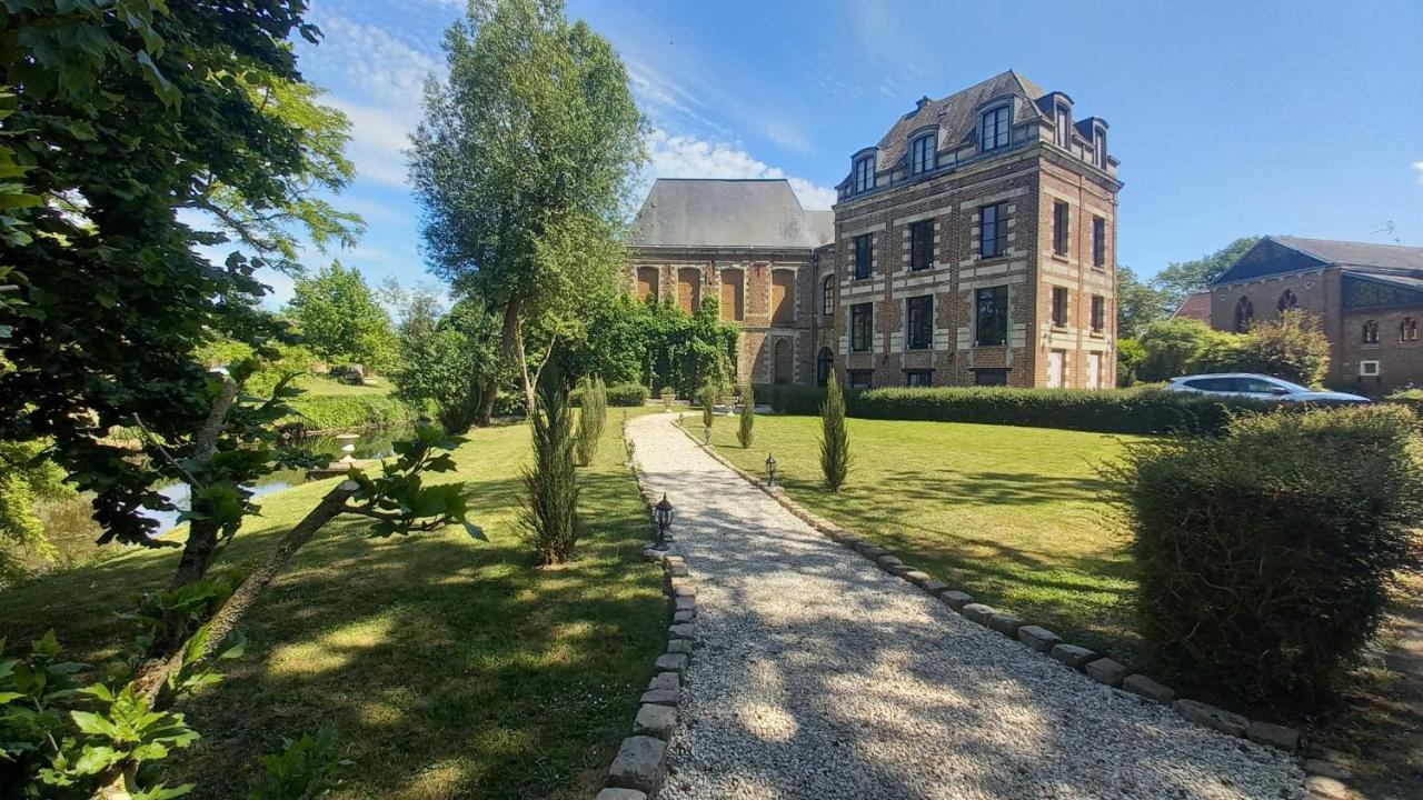 Chateau De Ruesnes エクステリア 写真