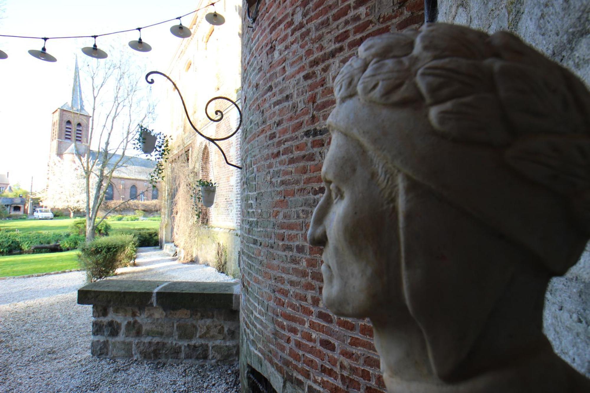 Chateau De Ruesnes エクステリア 写真