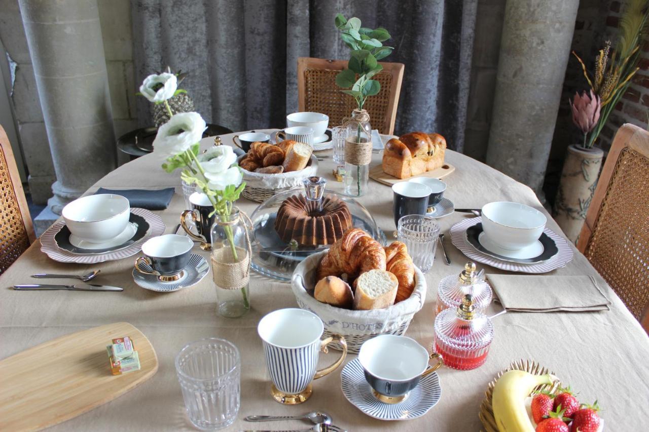 Chateau De Ruesnes エクステリア 写真